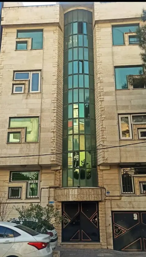66متر2خوابه با پارکینگ غرق در نور