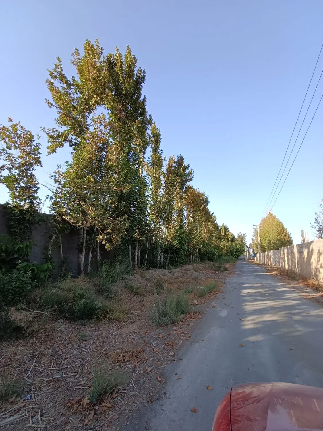 زمین چهار دیواری داخل شهرک تهراندشت