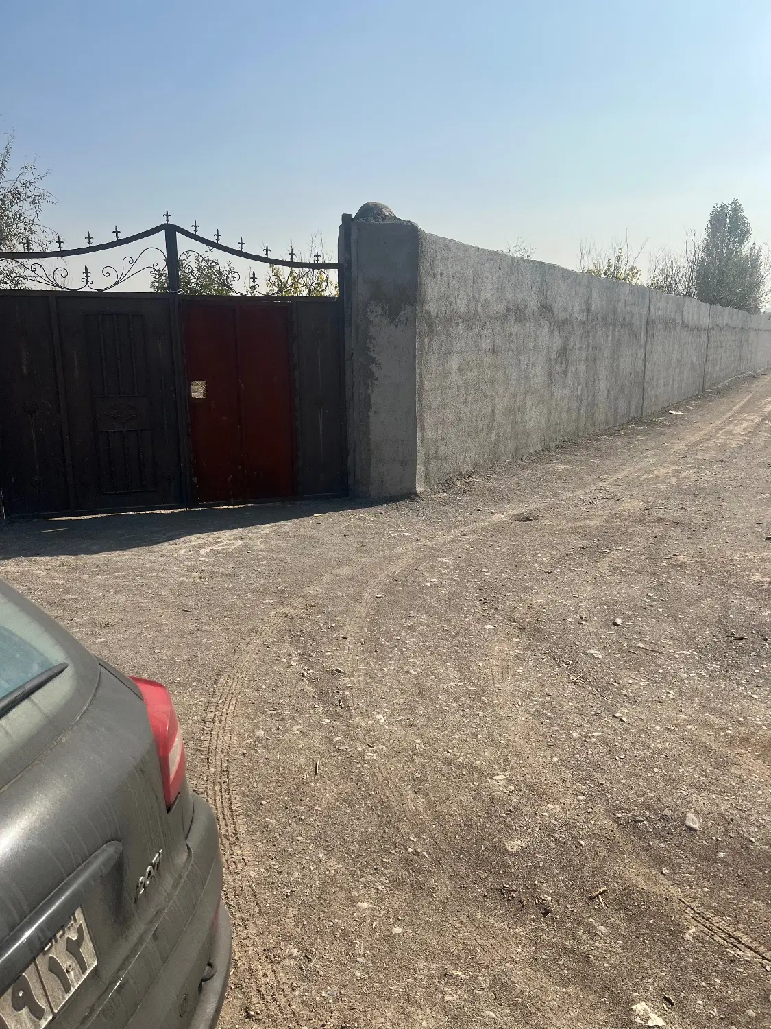زمین دور دیوار طرحچی ۳۹_۱ ساحل