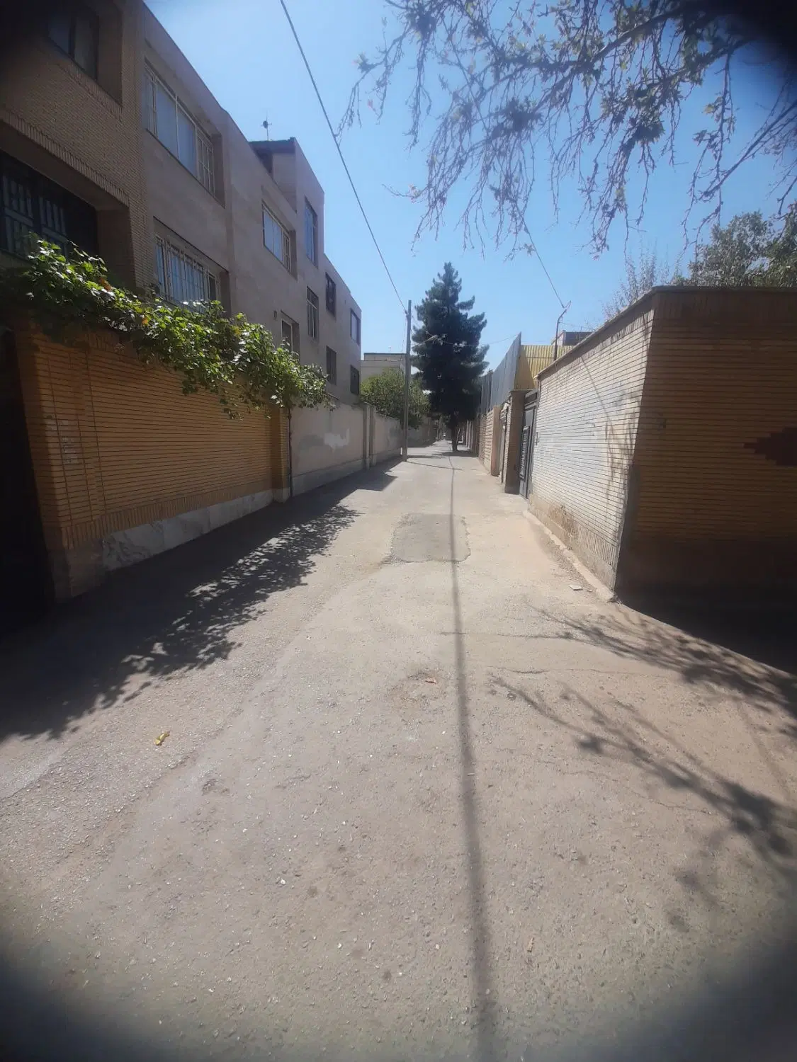 حاشیه بلوار دوم ۱۴۰متر