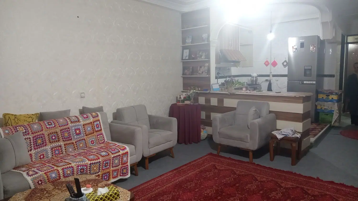 رهن واحد طبقه دونیم خیابان خیام 67متر املاک جاوید