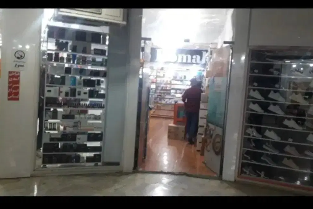 فروش مغازه ۳۱ونیم متری