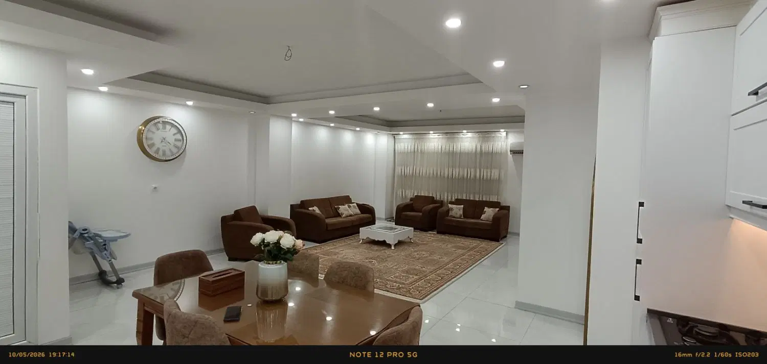 واحد دو خواب ۱۱۰ متری در ۲۲ بهمن