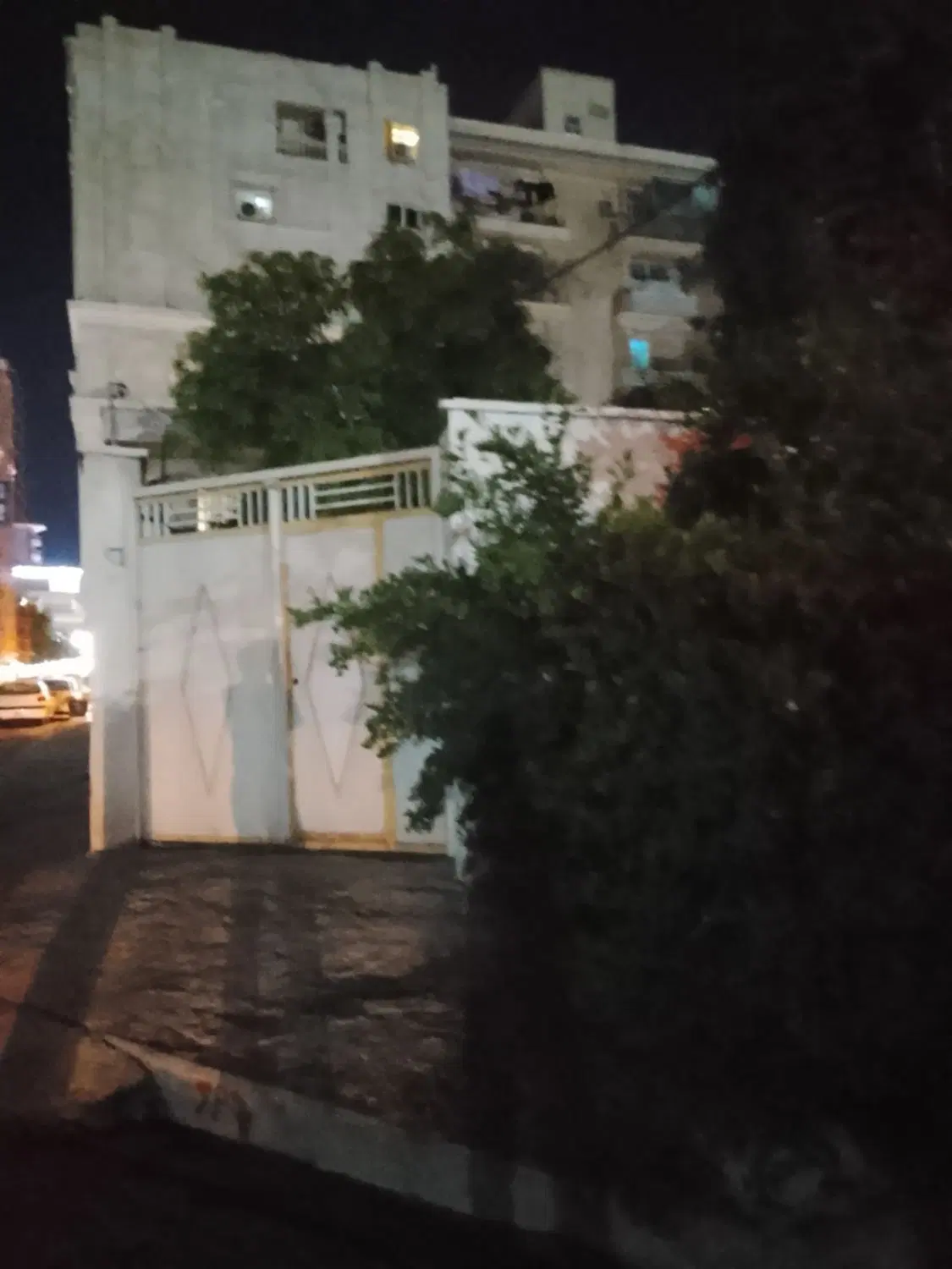 فروش دوواحدمسکونی نیایش۳