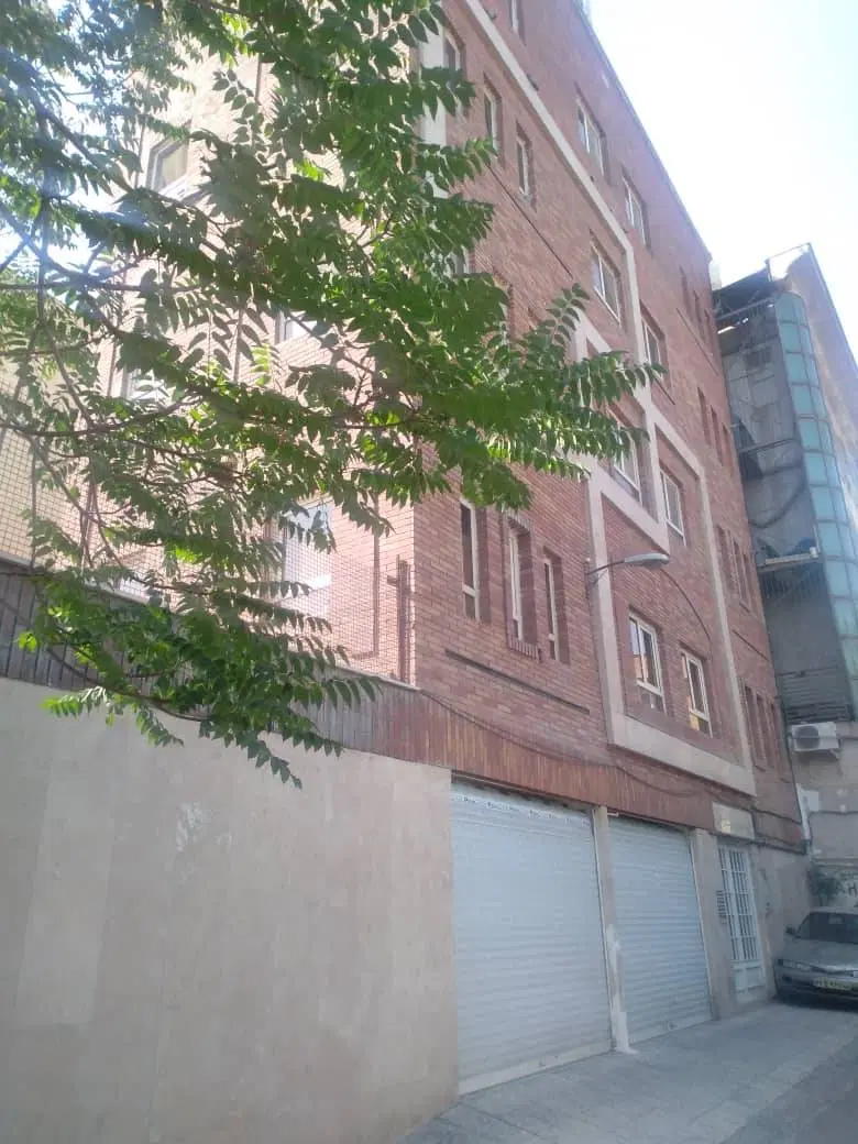 آپارتمان با سند تک برگ
