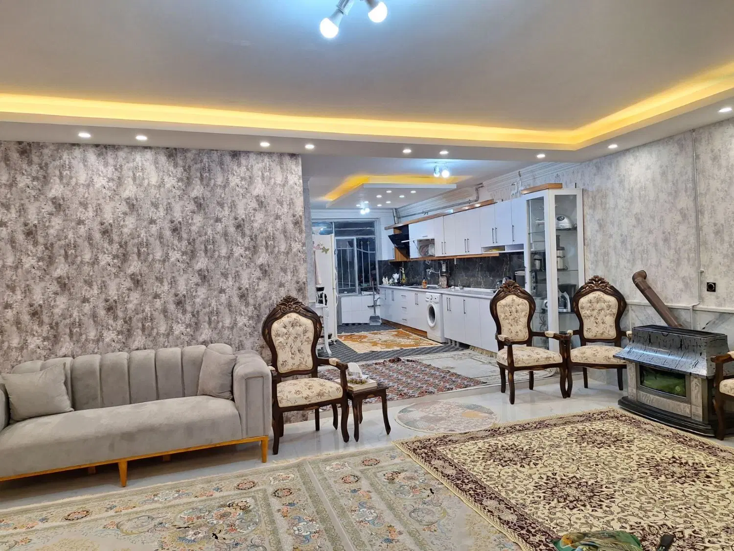 فروش خانه ویلایی سه خواب