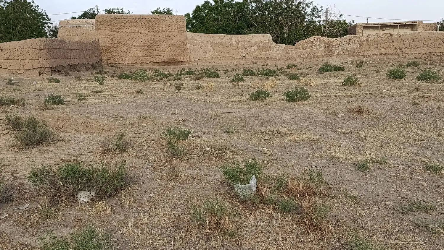 1350 متر زمین در روستای خوراوند واقع در طرح هادی
