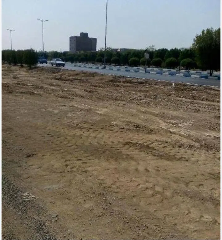 زمین فروشی
