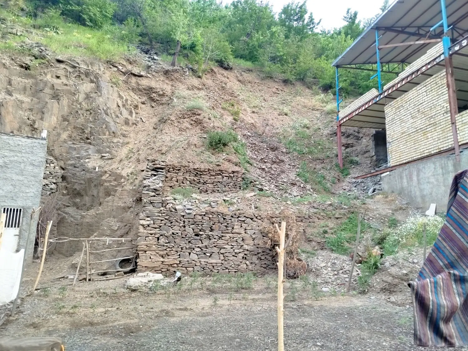 باغ بکر روستای زشک معاوضه آپارتمان خودرو سواری