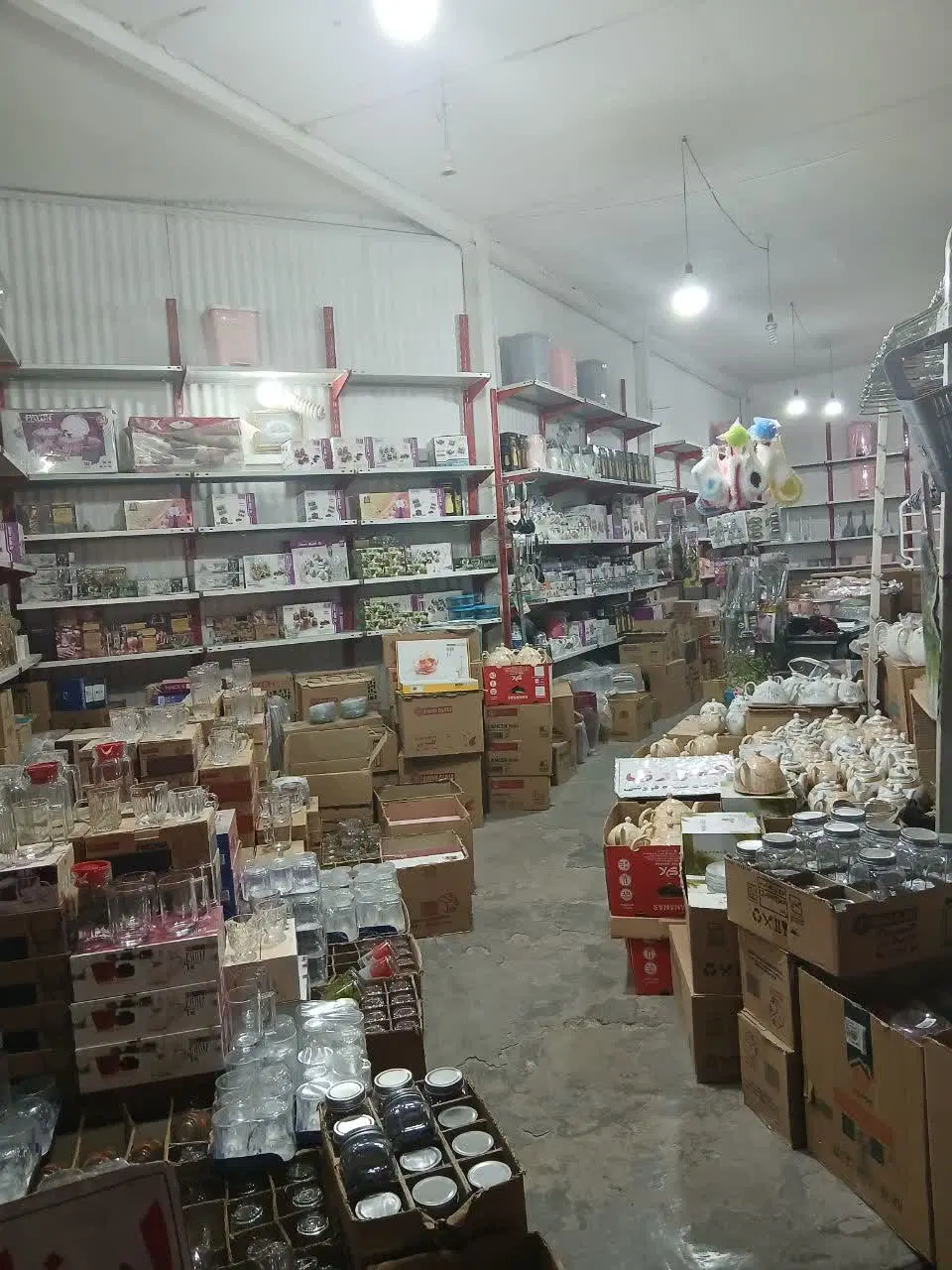 فروش مغازه درچه خیابان امام 240 متر