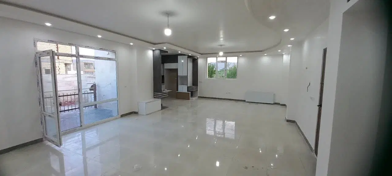 خونه نوساز حیاط دار دربست