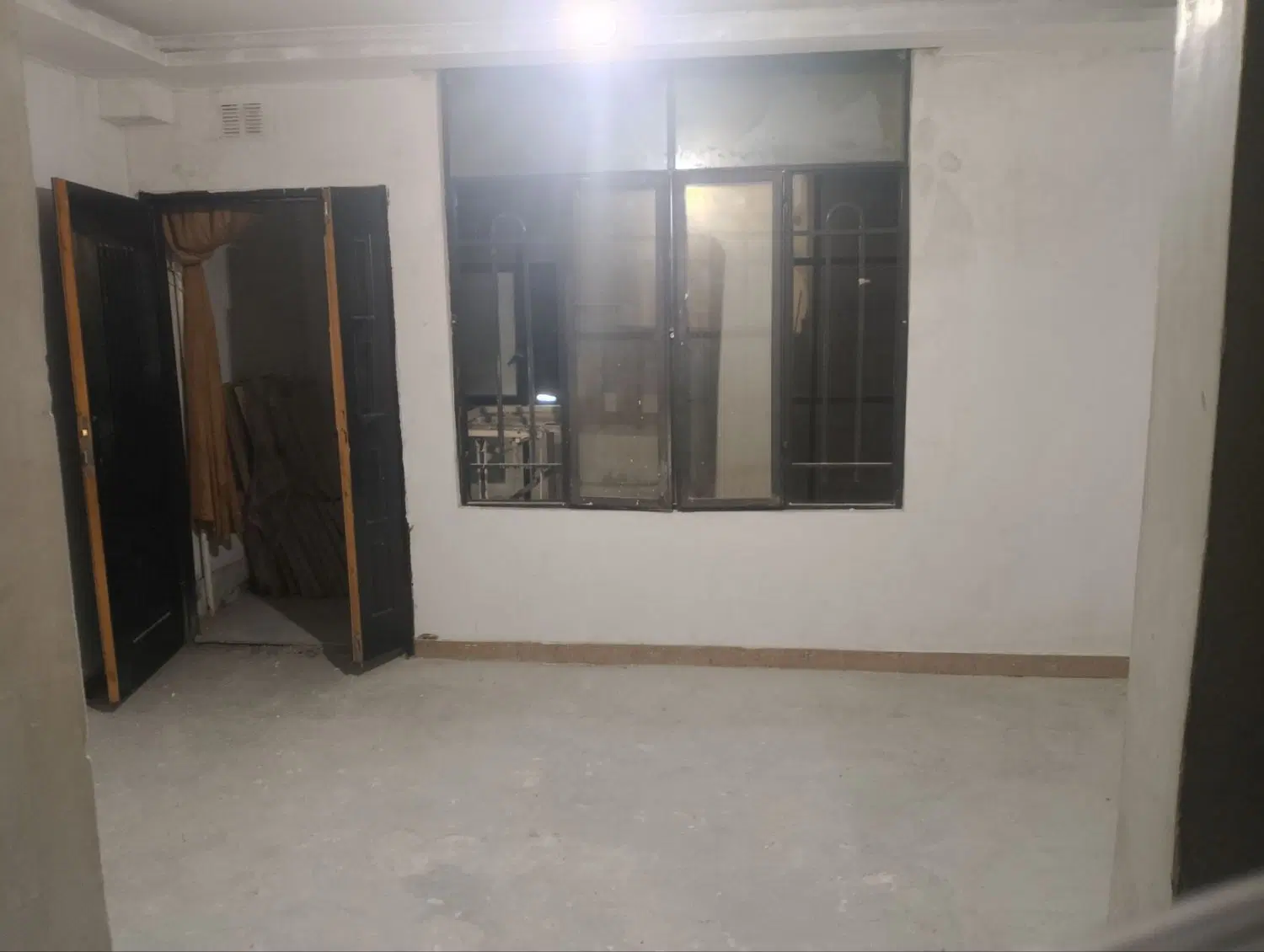 اپارتمان ۵۰متری شهرک حجت طبقه ۲