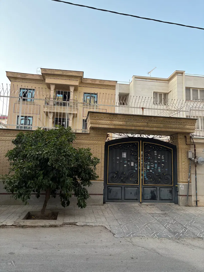 دو‌ طبقه حیاط دار_ فول بازسازی _ قصرالدشت