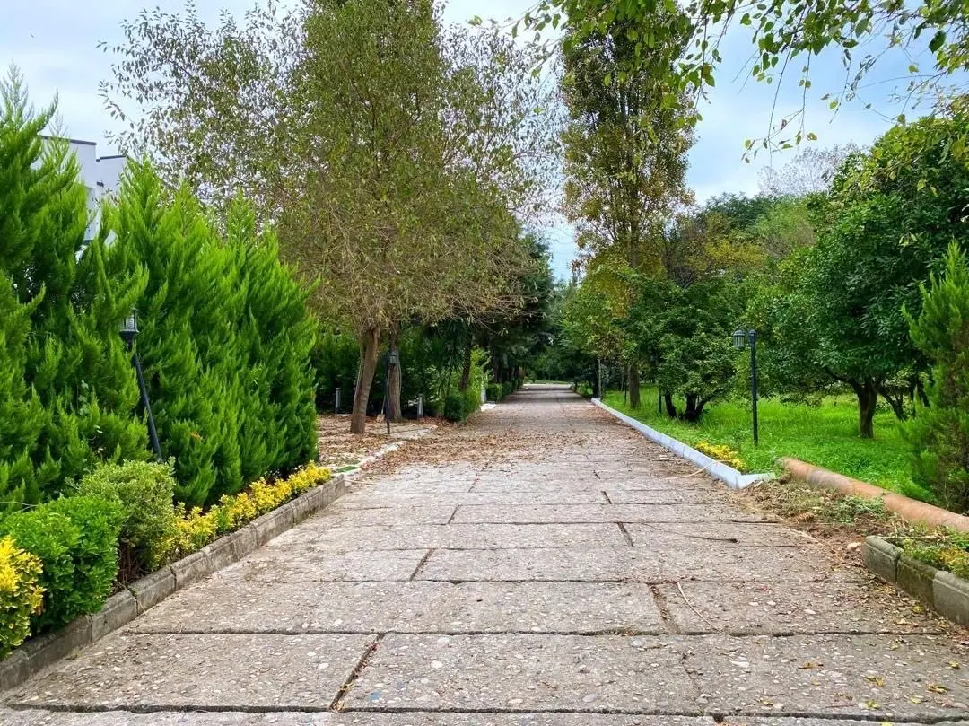 آتشگاه زمین مسکونی