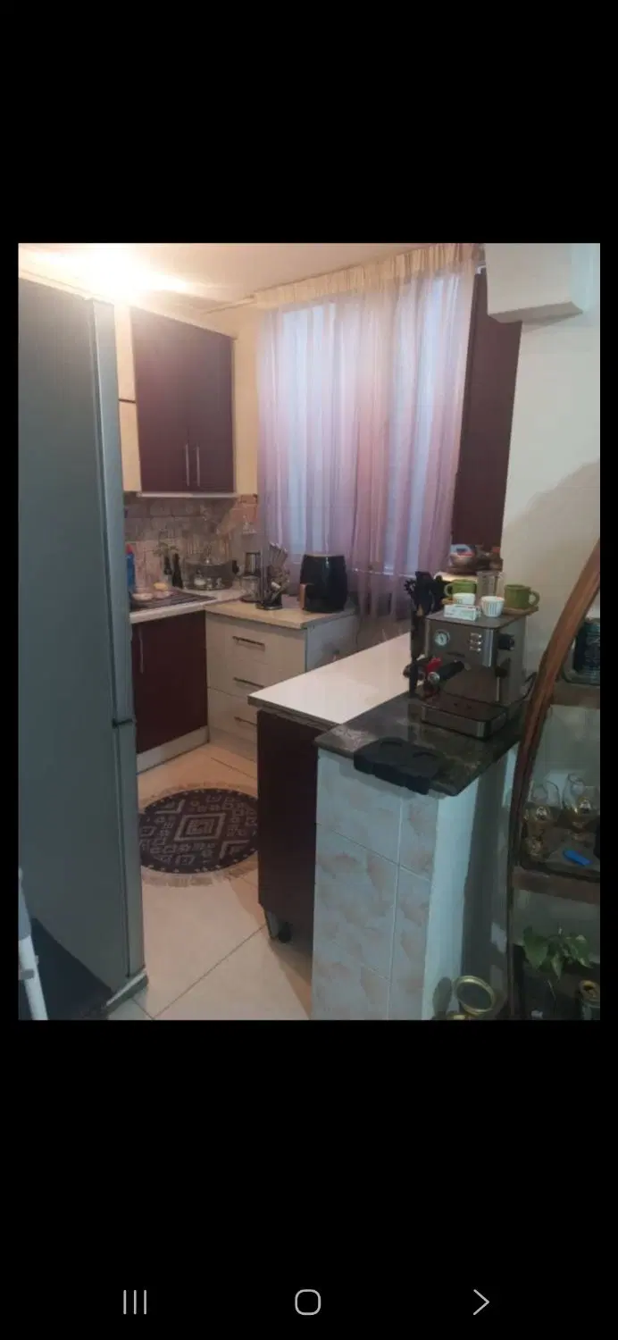 آپارتمان ۵۷ متری حصارک بالا خ شهدا