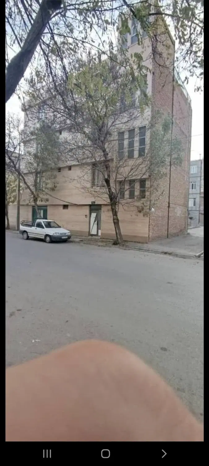 رهن واحد ۱۳۵ متری در خیابان سهروردی فلسطین