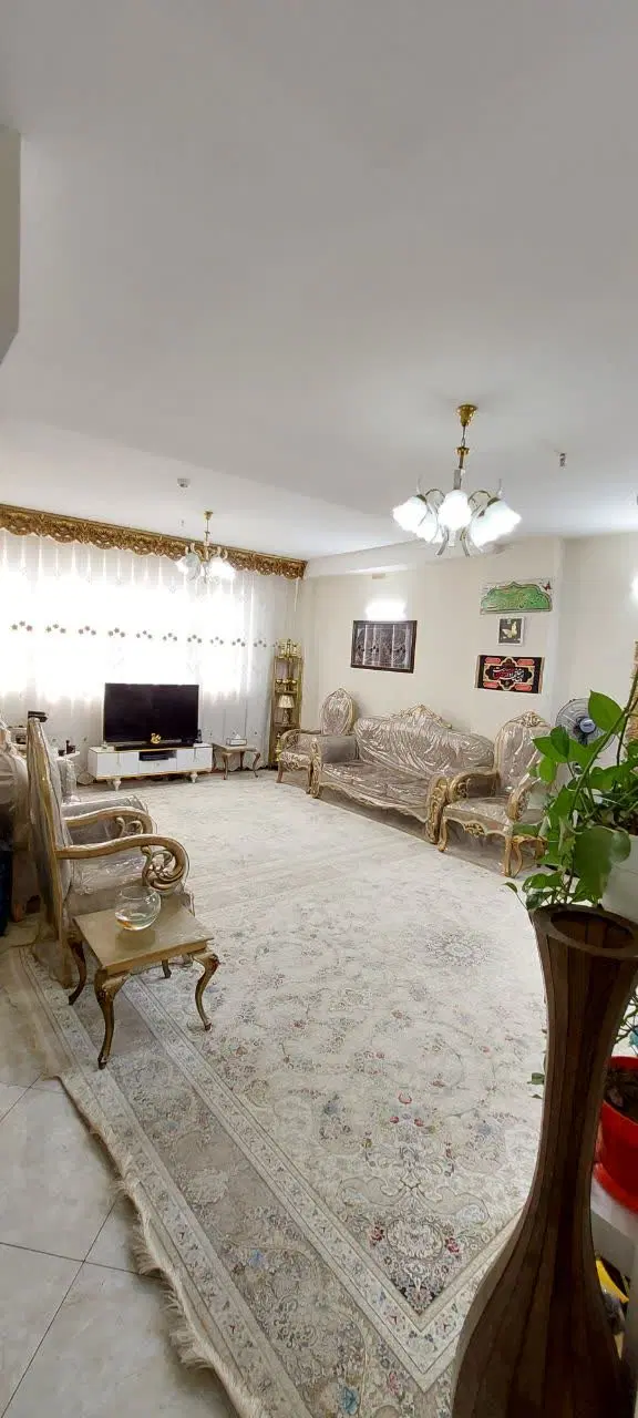 آپارتمان دوخوابه ط ۱ مجتمع بهار ایثارگران