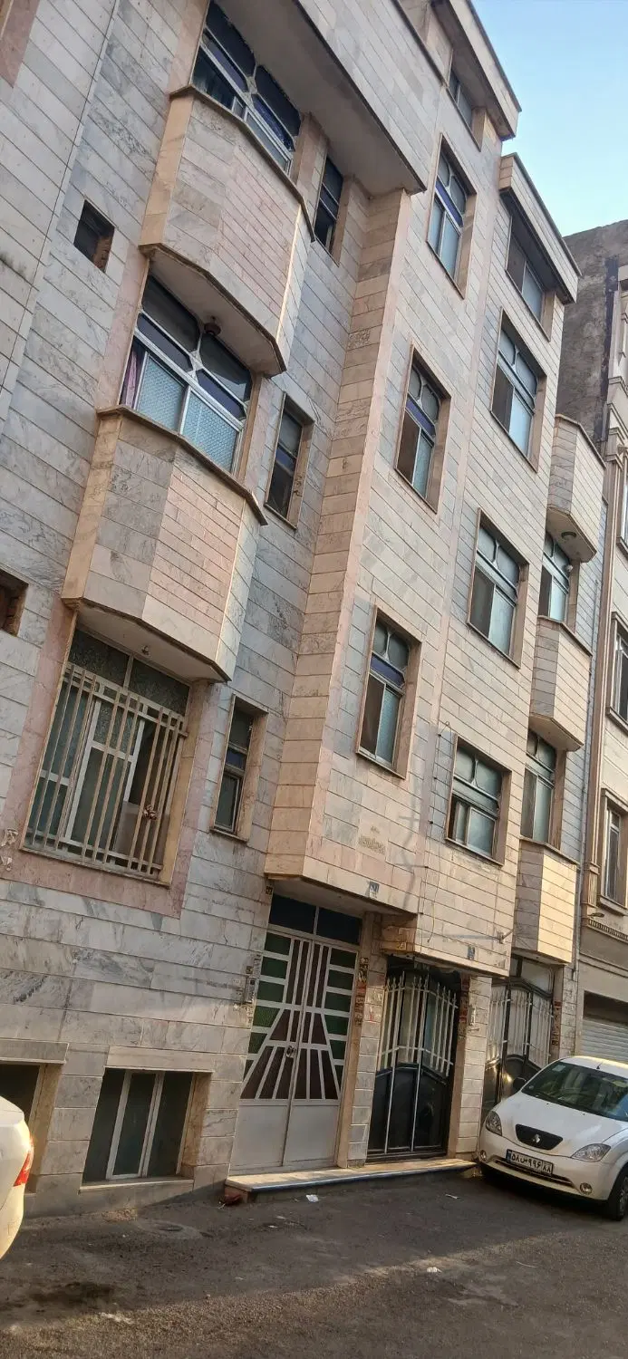 240 متر ویلایی درجه یک