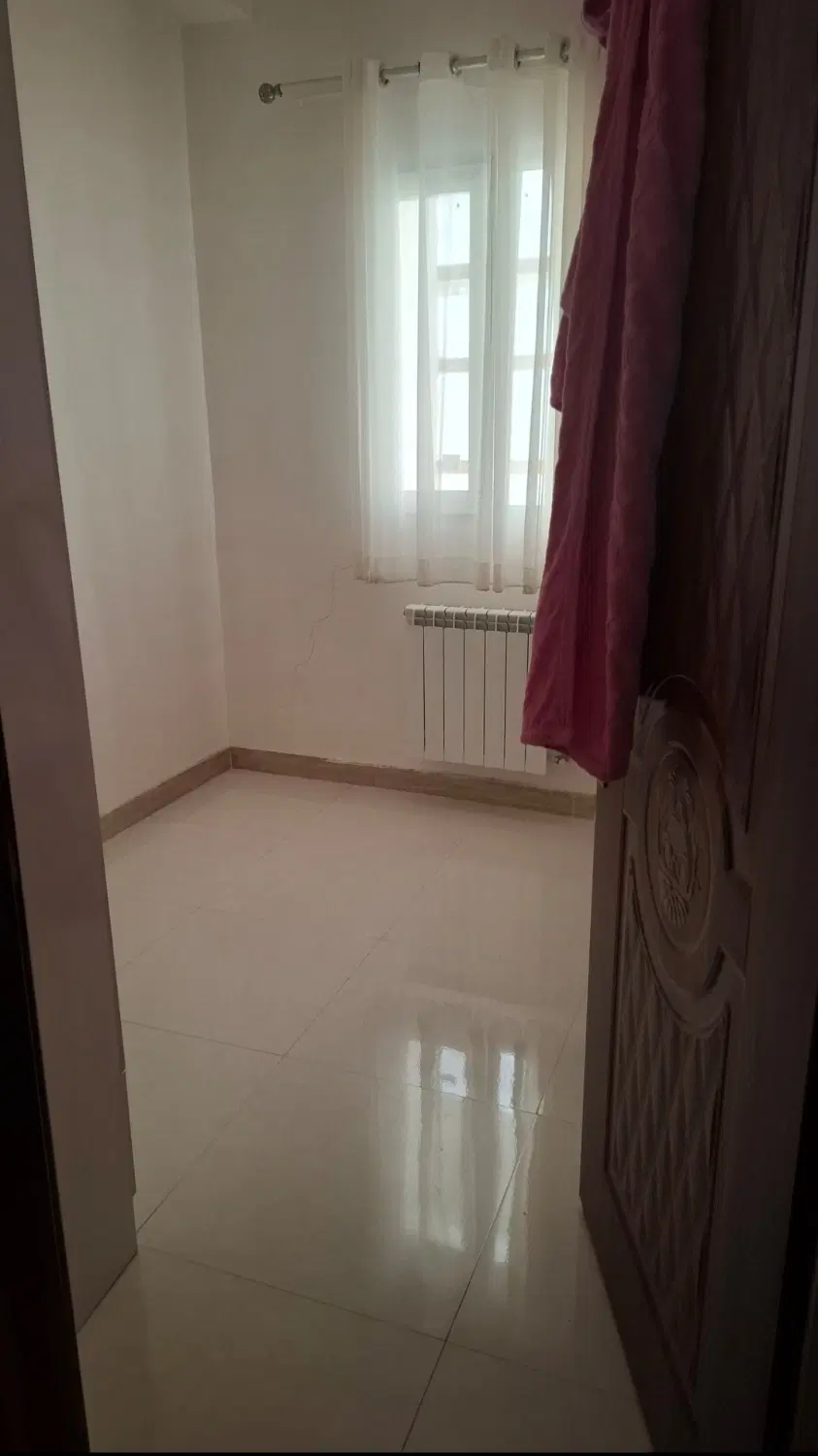 اجاره ی روزانه ی یک طبقه آپارتمان رشت