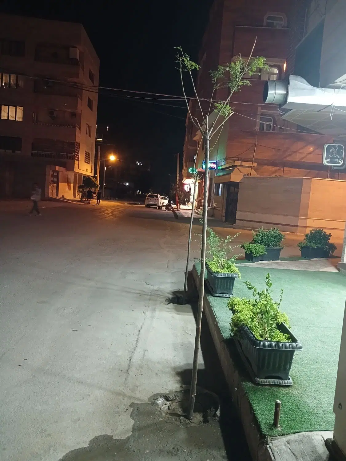 تجاری بلوار جمهوری ۲۴ متر