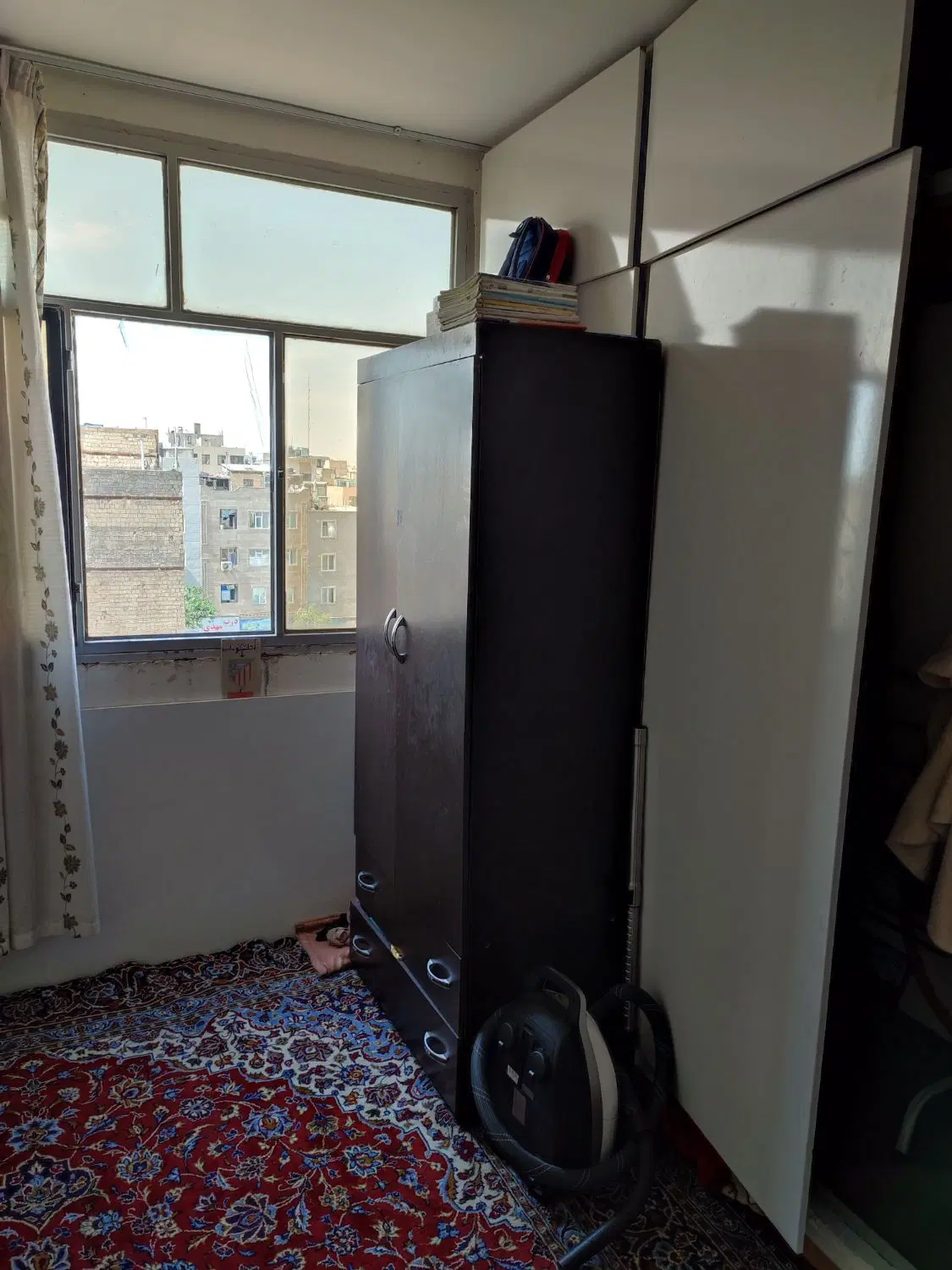 70متری،آسانسور،پارکینگ مشاع،پرده خور