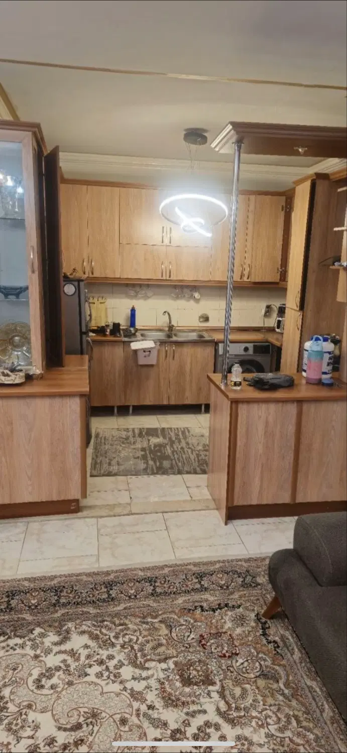 اپارتمان ۸۰ متری سجادیه با اسانسور