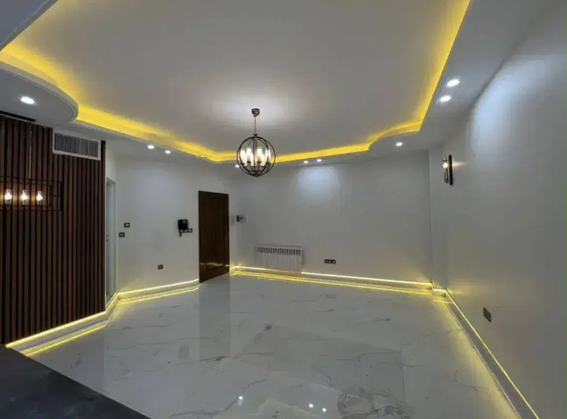 ۶۱متر_خوش چیدمان_روبه نما_سندتک‌برگ_تهاتر با خودرو