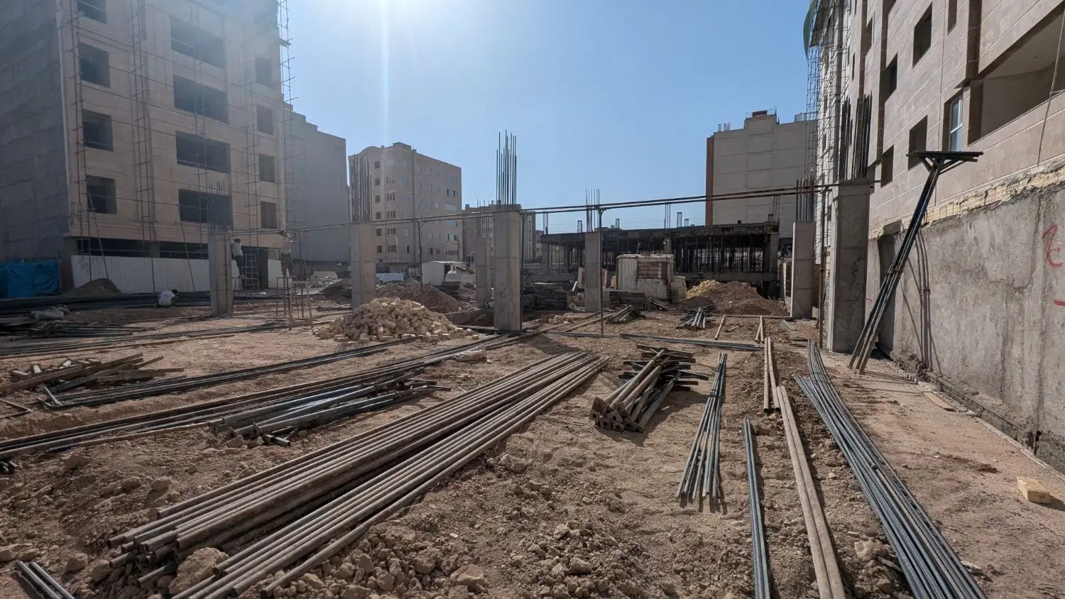 زمین مسکونی واقع در کهک