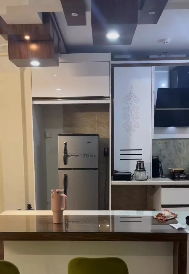 واحد ۶۸متری جنوبی ،۲خواب،خوش نقشه بدون فضای پرت