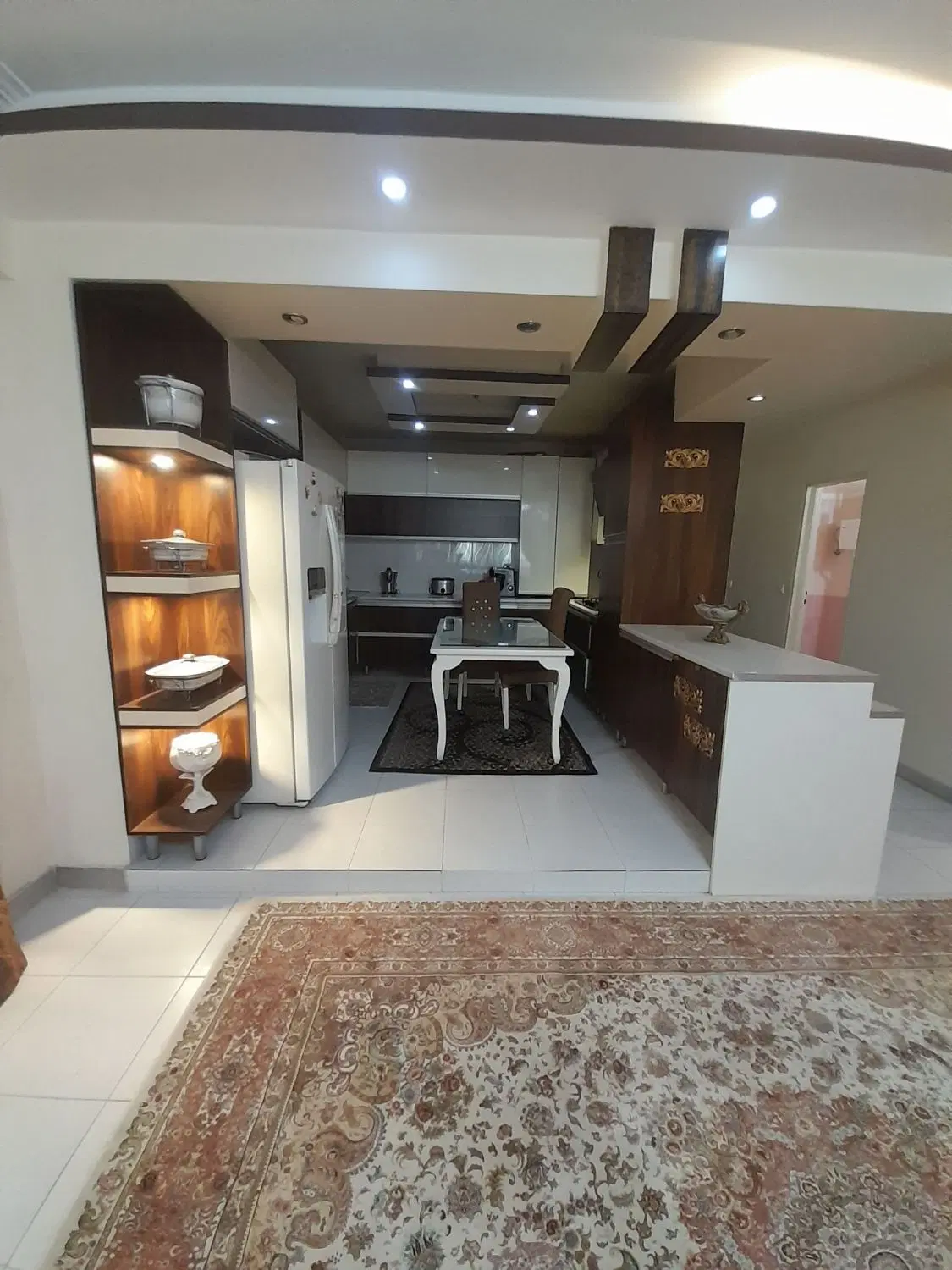 123متر _3خواب_فول امکانات_سند تک برگ