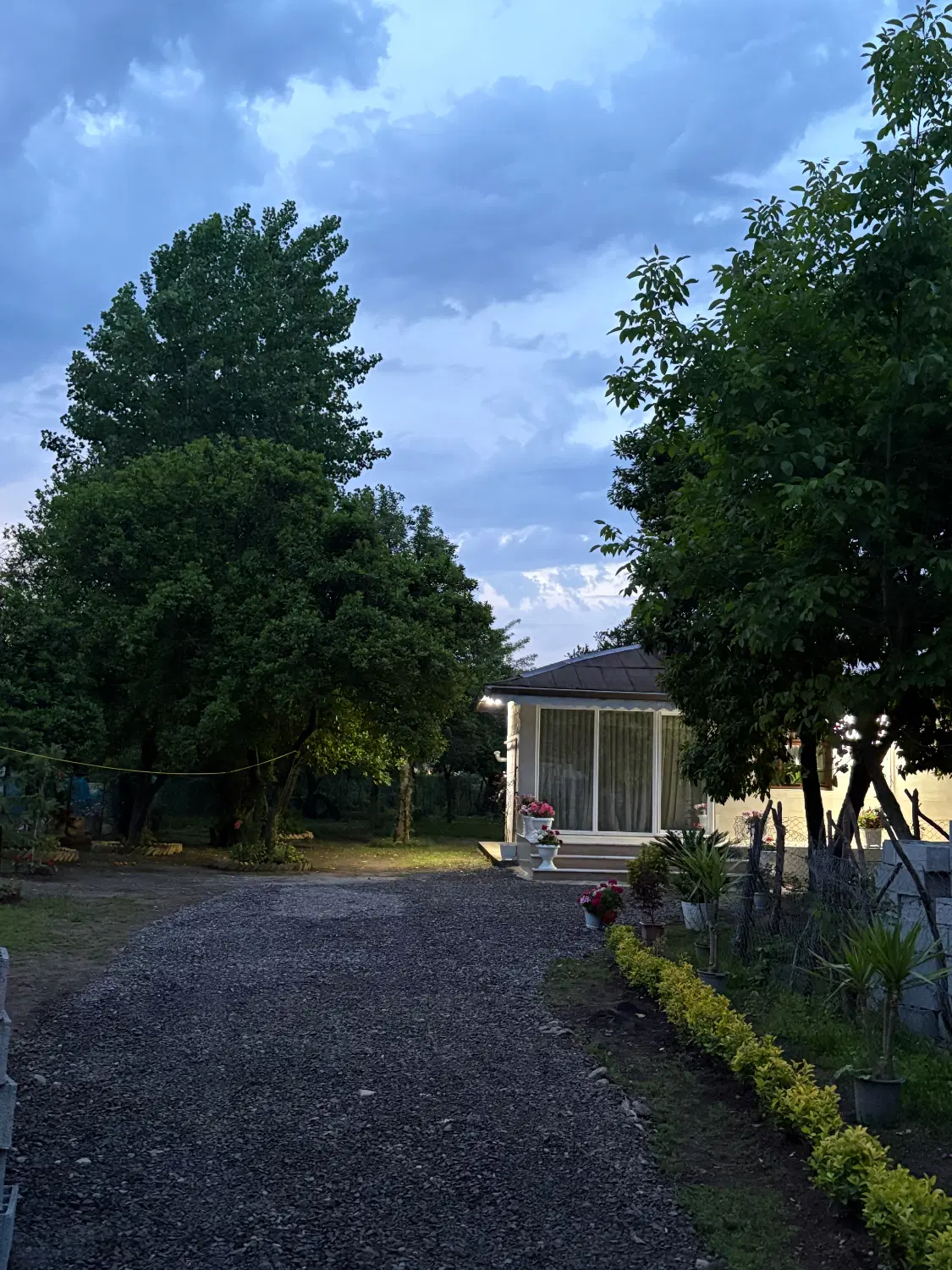 ویلای اجاره ای (خانه باغ میشین)