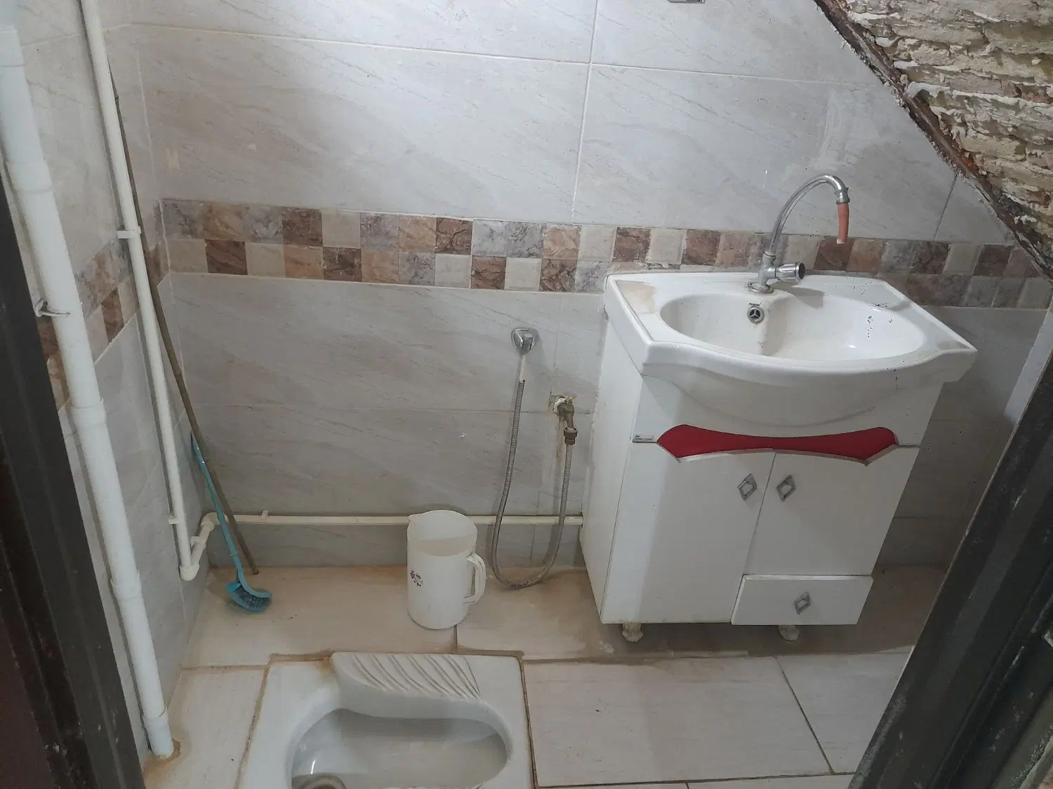 اجاره یک باب زیرزمین (تجاری)
