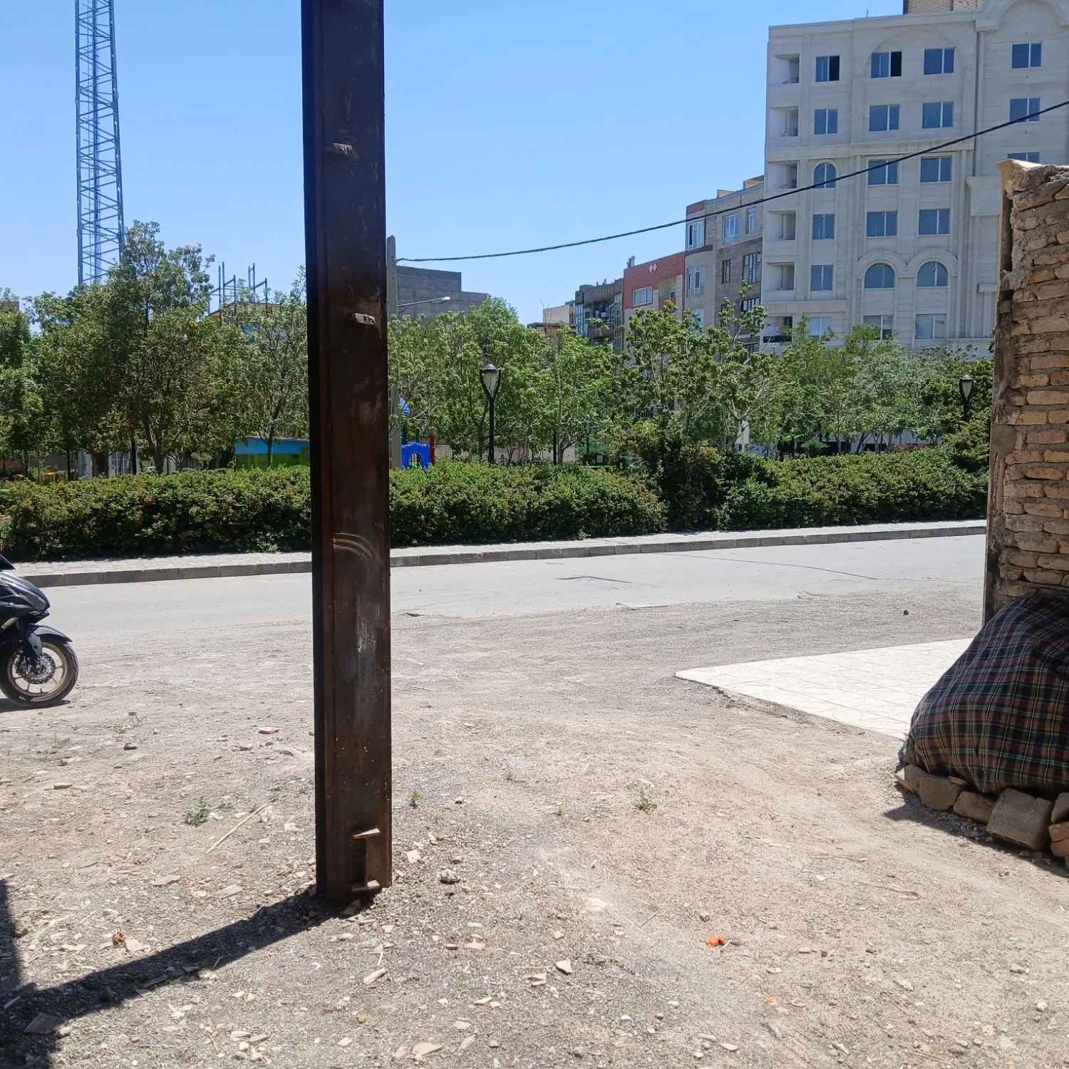 یک باب مغازه فروشی