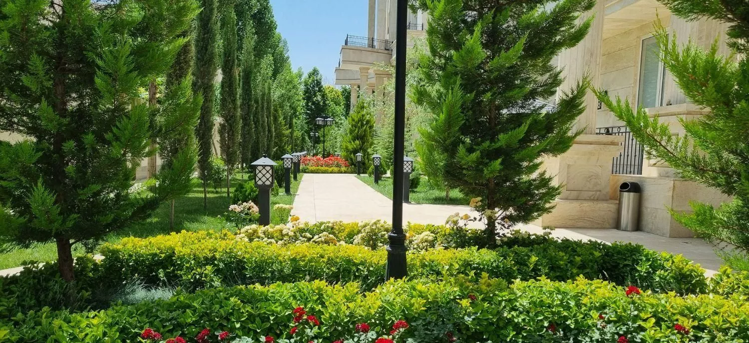 باغ آپارتمان تندیس