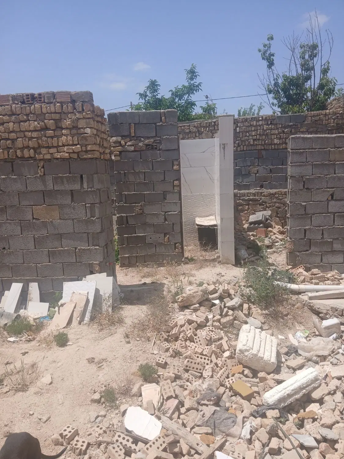اجاره.حیاط.سیصد.متری.وانباری100متری