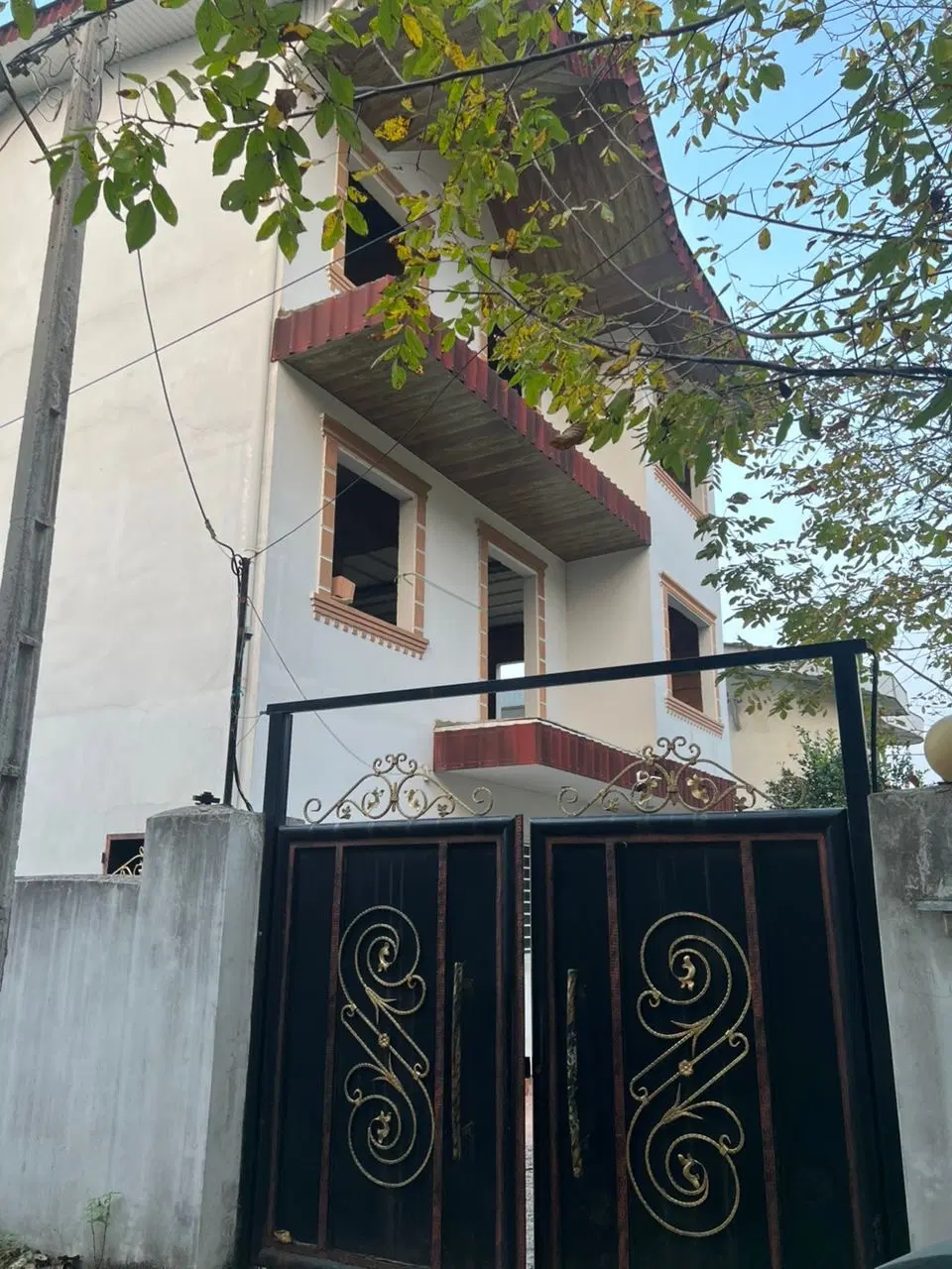 آپارتمان سه واحدی خیرودکنار