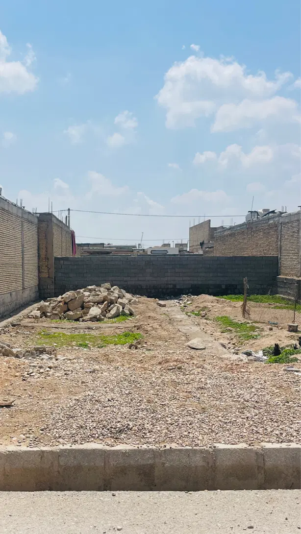 زمین سرسرباز  داری سند تک برگ
