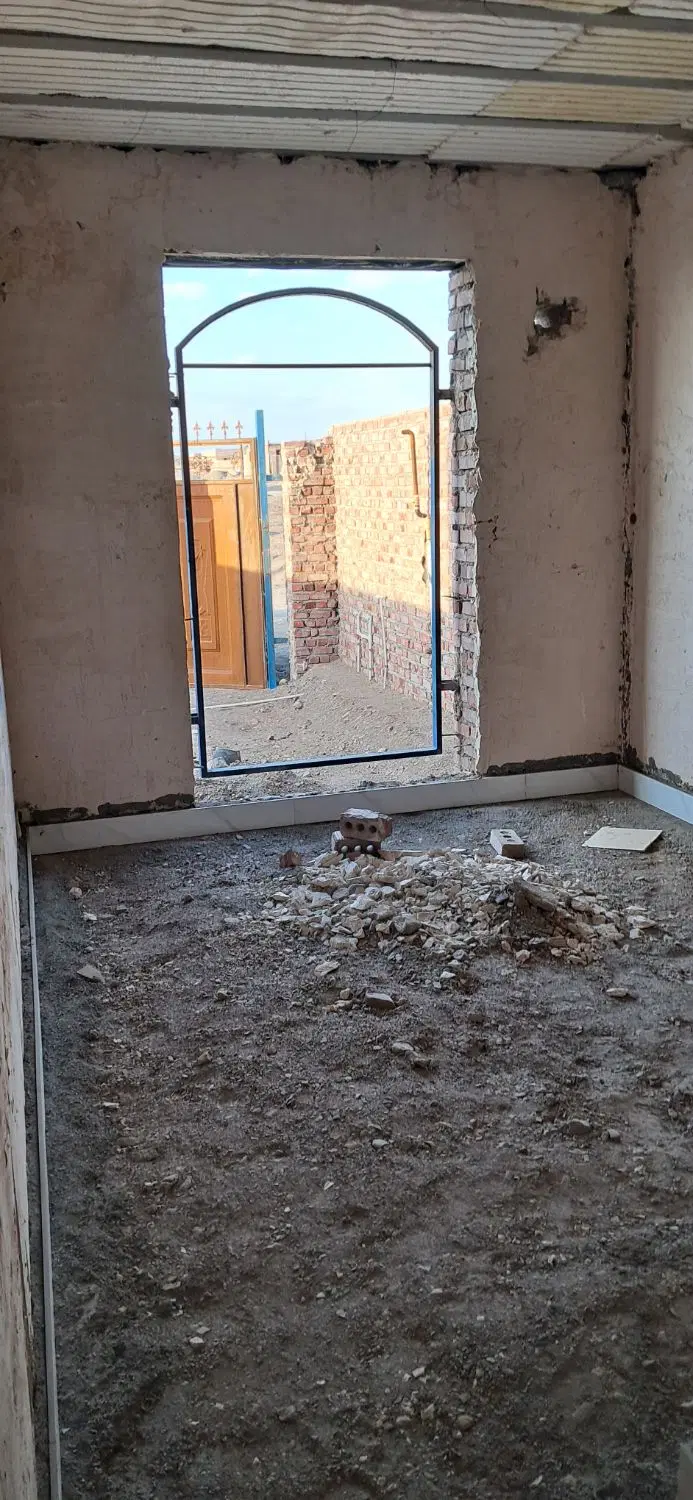 فروش منزل ویلایی نهبندان