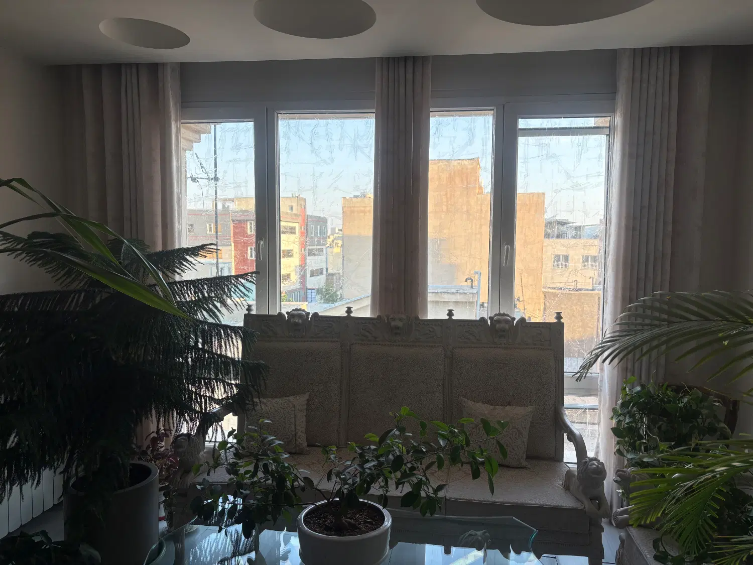 اپارتمان چهار راه فلسطین