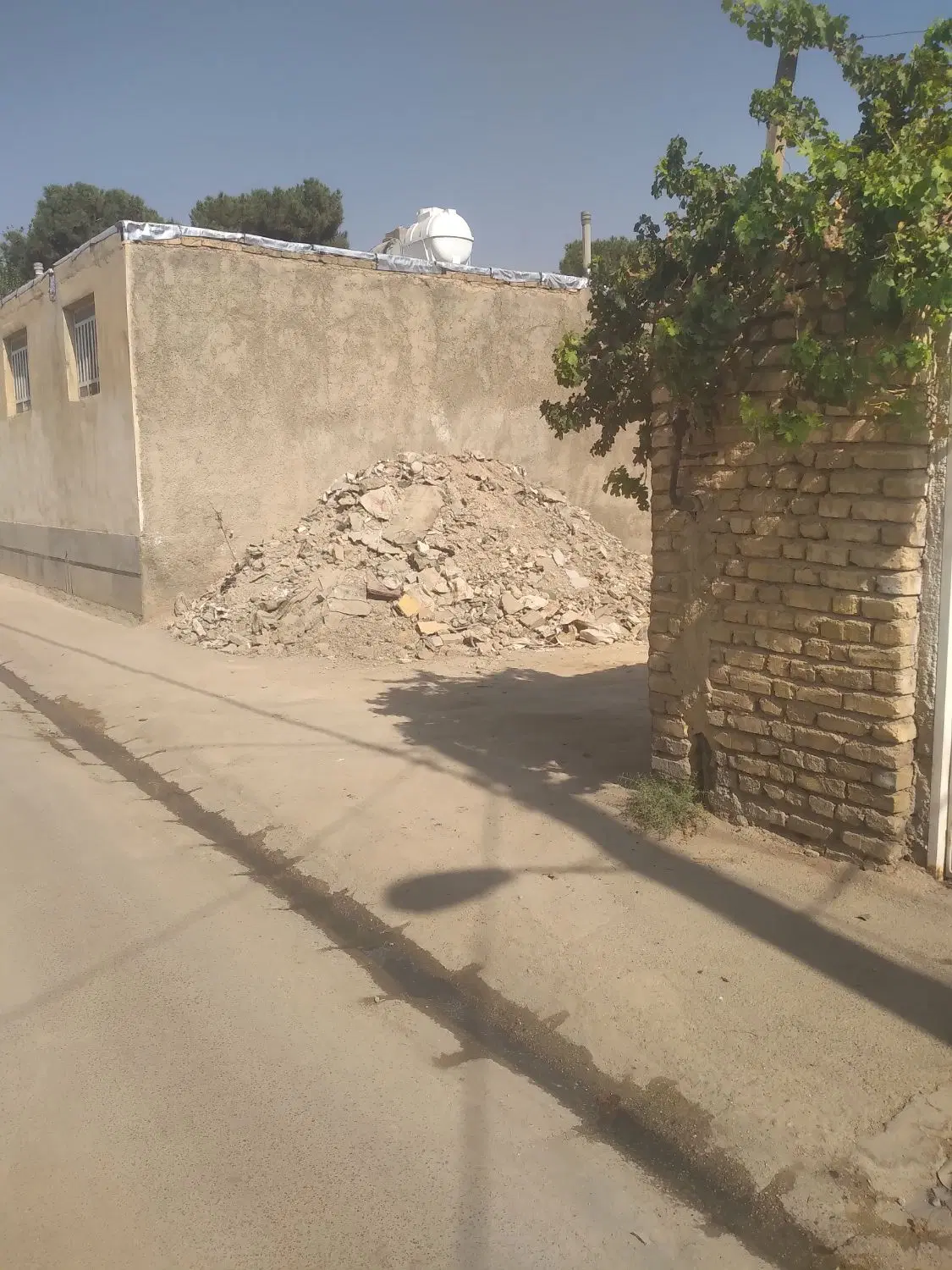 فروش زمین با مجوز شهرداری در بلوار تخت جمشید شرقی