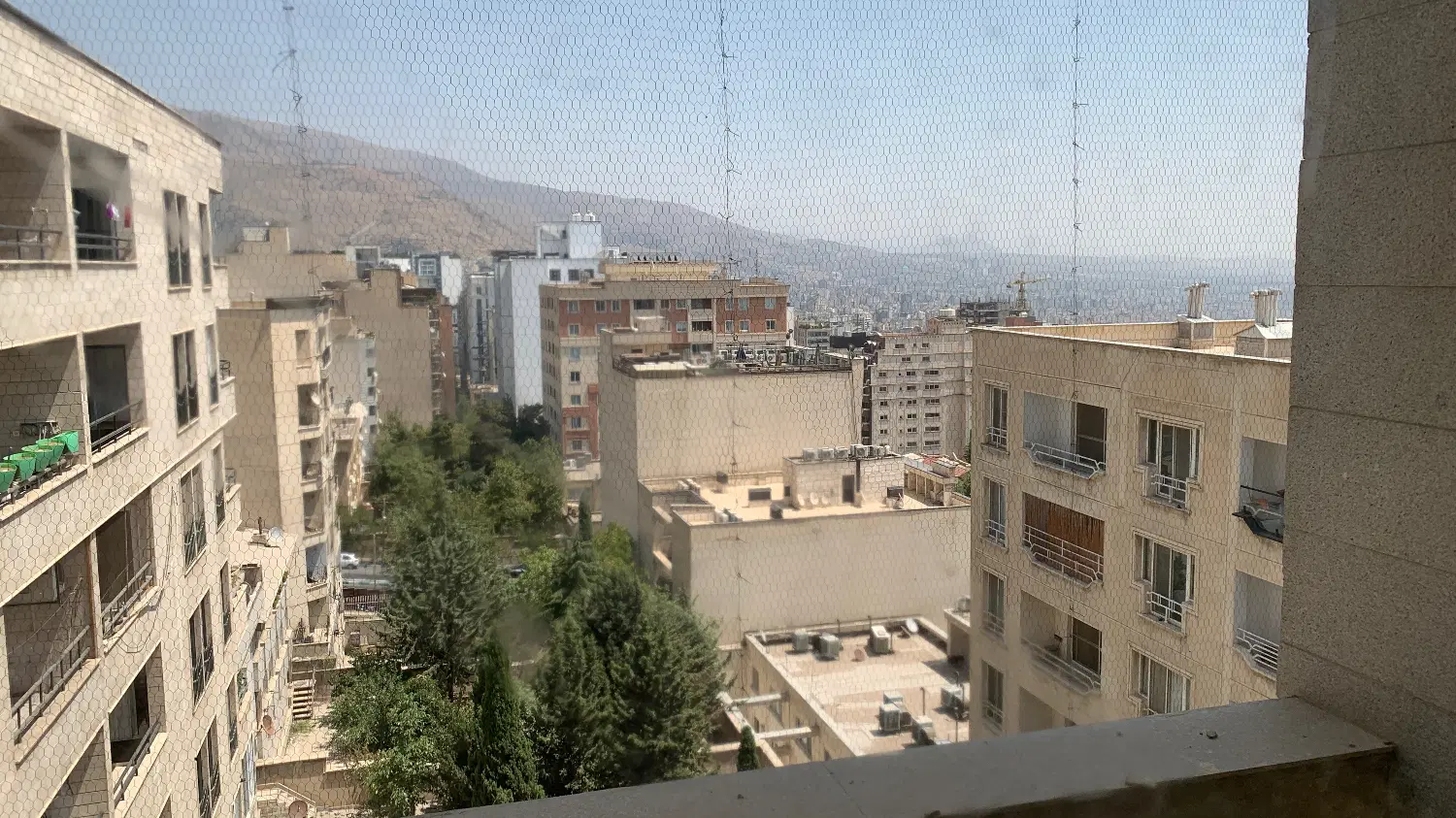 ولنجک زیر ۱۳ زیر قیمت فوری ۲۵۰ متر ۴ خواب