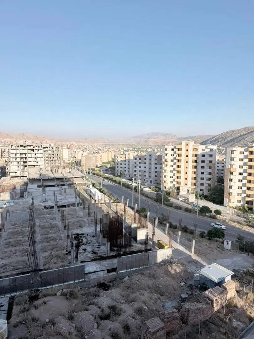 مغازه15متری(ملکی)(سند تک برگ)صدرا فاز۲