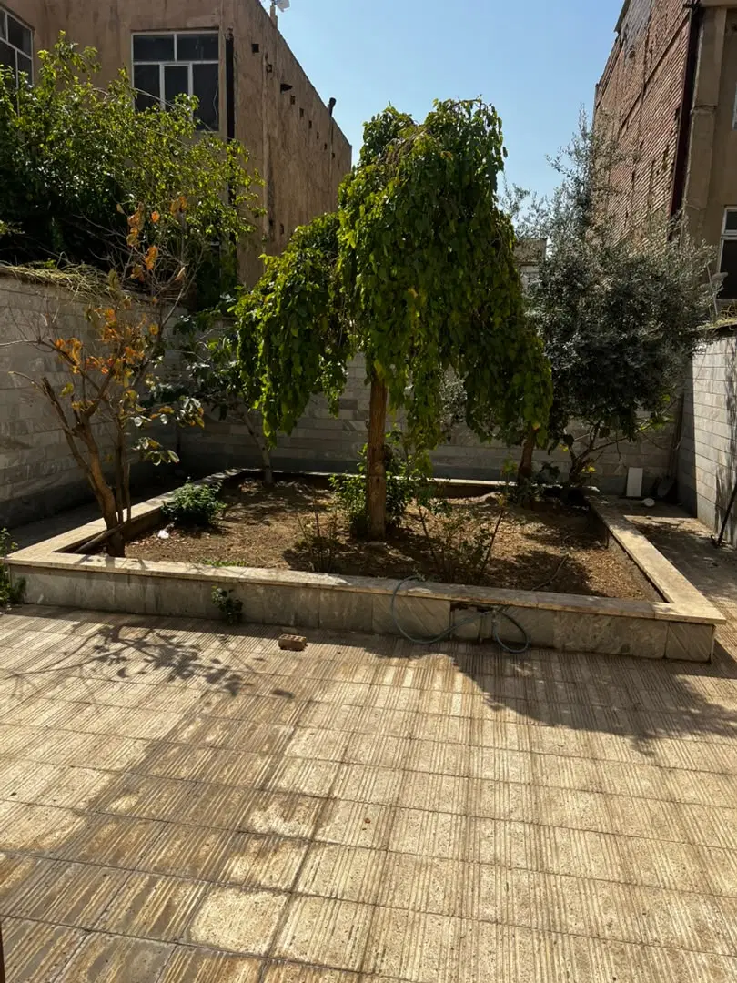 ۷۰متر یک خوابه همکف (حیاط دربست)