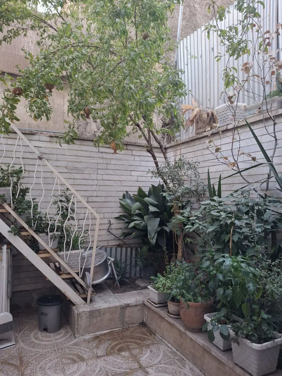 دوطبقه ویلایی کلنگی