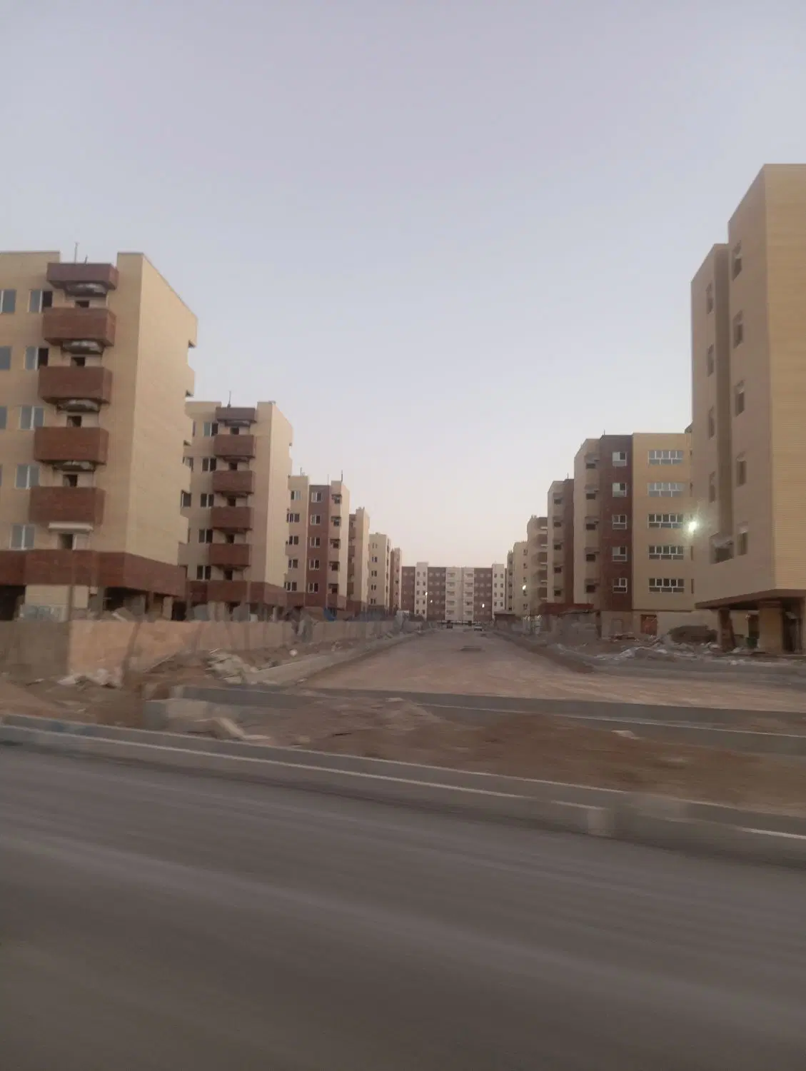 ۹۳ متر سقف بهمن