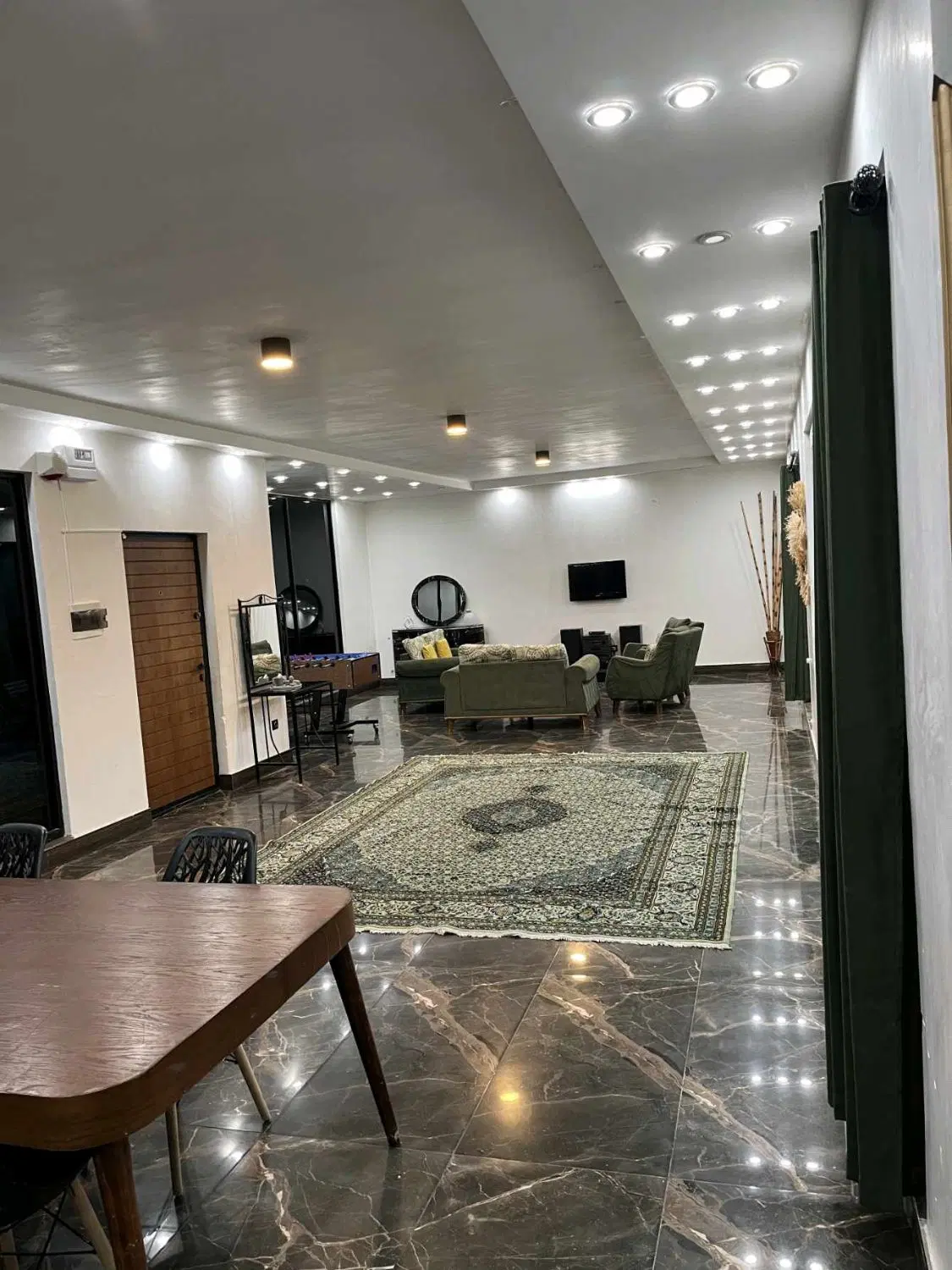 اجاره ویلا استخردار
