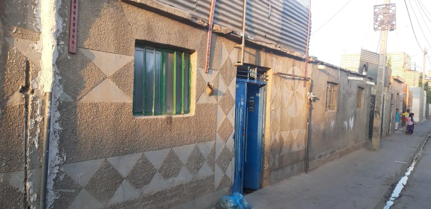 خانه ویلایی کلنگی