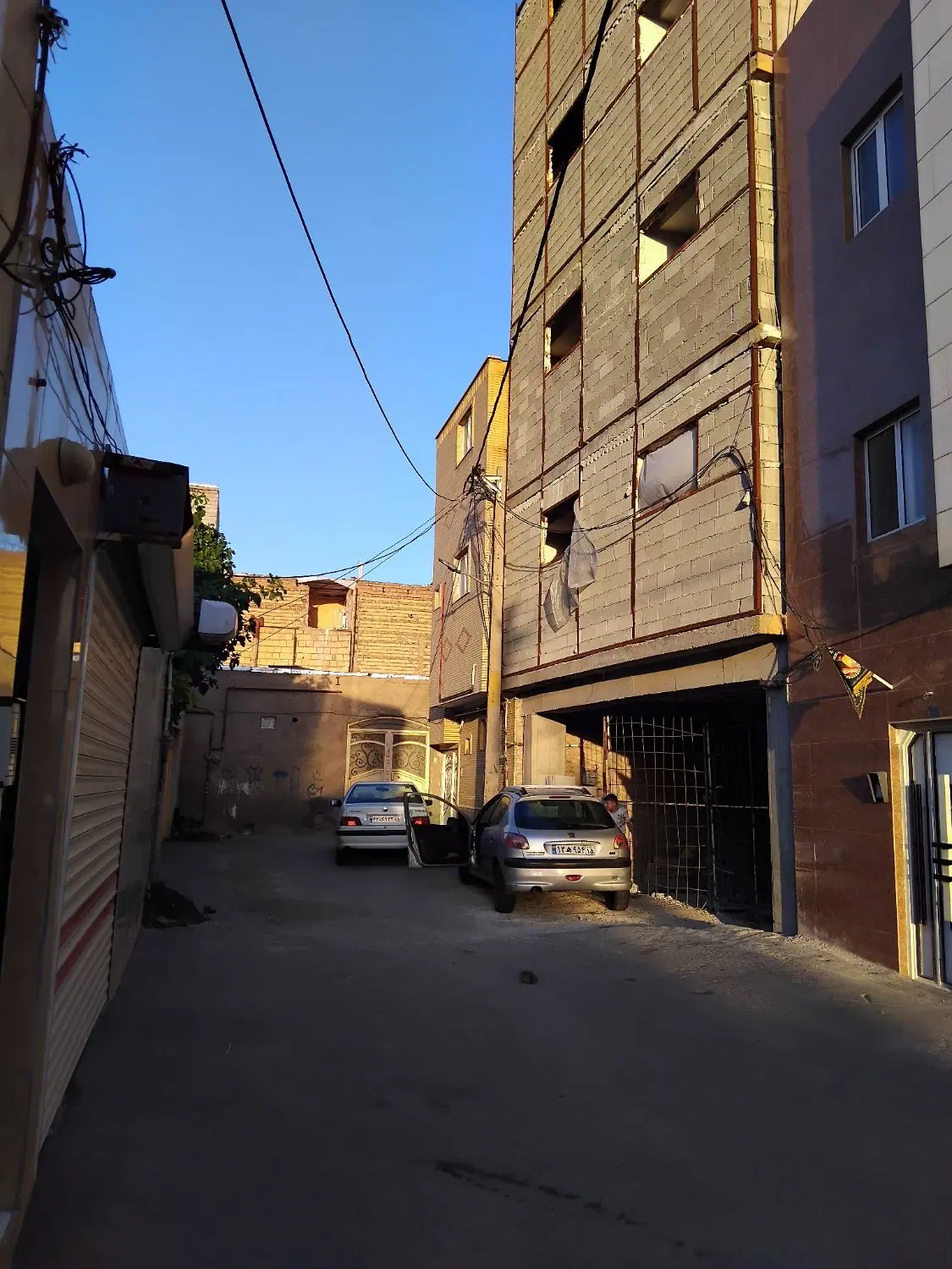 آپارتمان در عباسی