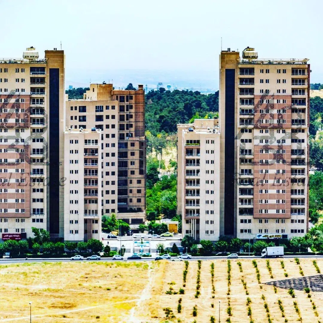 ۱۰۷ متر سند دار در بهترین لوکیشن