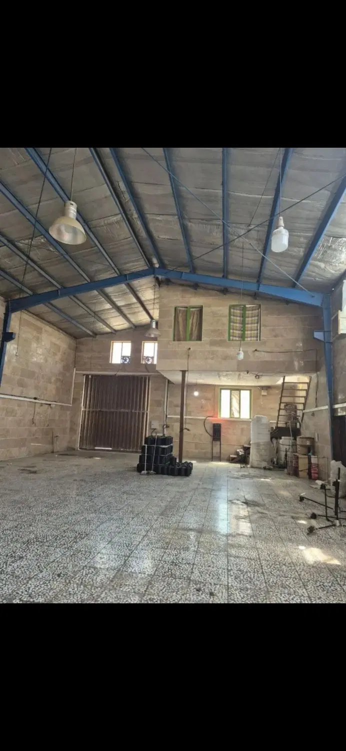 اجاره کارخانه با ۳۰۰متر سوله استاندارد(حیدری)
